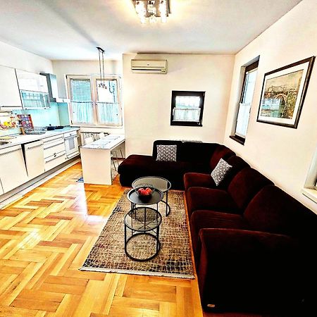 Luxapart Basca Old City Centar Free Parking ซาราเยโว ภายนอก รูปภาพ