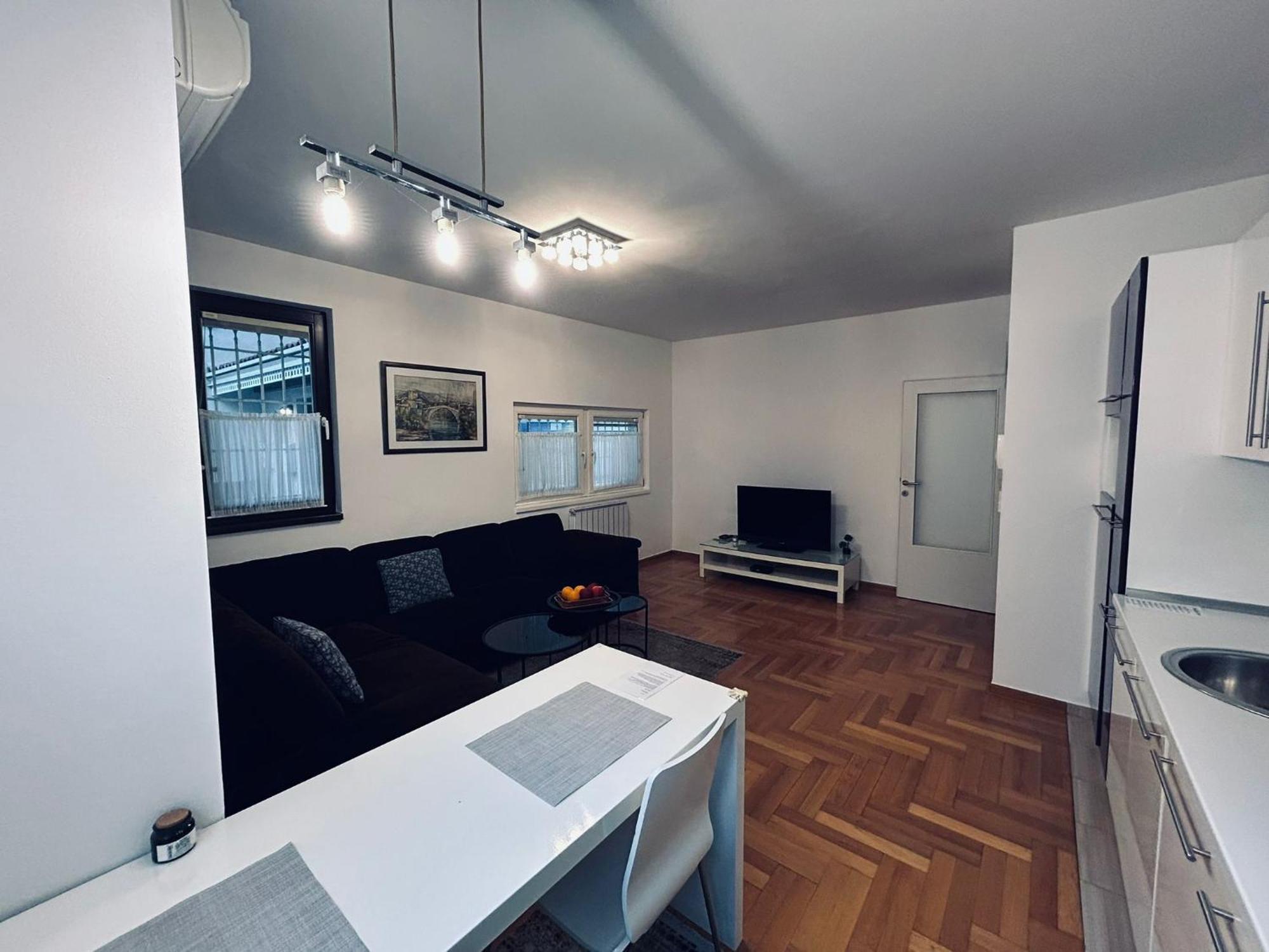 Luxapart Basca Old City Centar Free Parking ซาราเยโว ภายนอก รูปภาพ